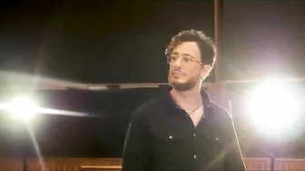 Elissa & Saad Lamjarred - Min Awel Dekika [Official Video] (2022) / اليسا وسعد لمجرد - من أول دقيقة