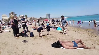 Beach Walk Spain - Barcelona - Sant Miguel Beach - 2022