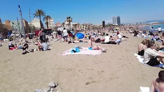 Beach Walk Spain - Barcelona - Sant Miguel Beach - 2022