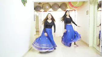 Yoga Dance For Mother's Day | "Laadki" From Angrezi Medium