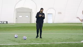 LEAH WILLIAMSON - TRIPLE THREAT CROSSBAR CHALLENGE FT CHUNKZ