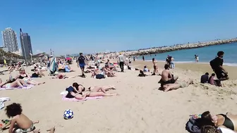 4K Beach Walk - Barcelona Spain - Barceloneata Beach - 2022