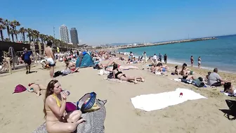 4K Beach Walk - Barcelona Spain - Barceloneata Beach - 2022