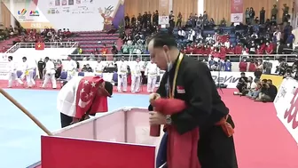 Iqbal's emotional celebration after winning Singapore's 1st 2021 SEA Games GOLD medal | Pencak Silat