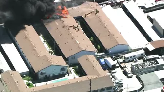 Fire erupts at Long Beach apartment building