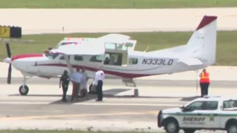 Passenger lands plane in Palm Beach, Florida after pilot has medical emergency | FOX 7 Austin