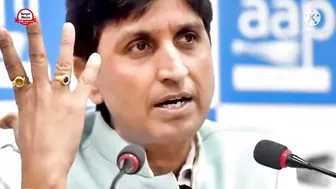 Dr kumar vishvas funny trolled baba ramdev on yoga