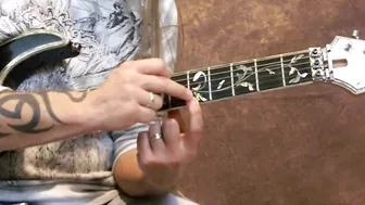 "Stretching" Rock Lick - Can You Play This? | GuitarZoom.com