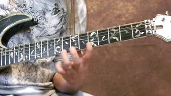 "Stretching" Rock Lick - Can You Play This? | GuitarZoom.com