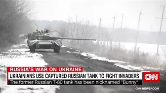 Ukrainian soldier uses Russian tank against Russian forces