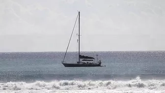 Down the line, Impossibles Beach, May 15th, 2022. Bali surfing