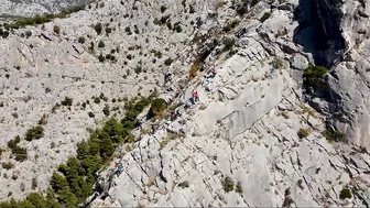 Via Ferrata Fortica - Užitak s mirisom Jadrana, Omiš [Hrvatska] - Travel Special [4K]