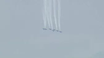 U.S. Air Force Thunderbirds practice in Huntington Beach