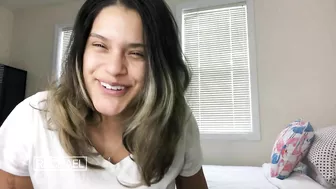 No Makeup Challenge: Woman Who Spends Hour Per Day Doing Makeup Goes a Week Without