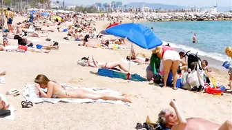 Barcelona beach walk 2022/beach Barceloneta