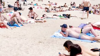 Barcelona beach walk 2022/beach Barceloneta