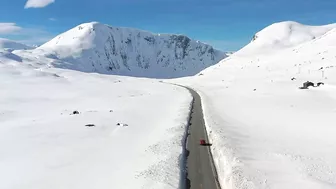 Summer Snowdrifts in Norway - Travel Guide, 4k