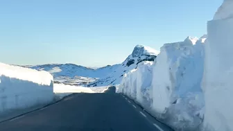 Summer Snowdrifts in Norway - Travel Guide, 4k