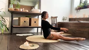 Spirituality Yoga & Gymnastics at Home with Thais