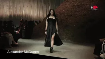 SORA CHOI Best Model Moments FW 2022 - Fashion Channel