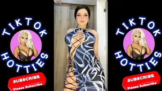 Twerk TikTok Challenge | Boom Boom TikTok | THE DRESS IS JUST FIRE #Shorts #Twerk ????????????????️????️