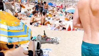 Barcelona beach walk 2022 / beach Barceloneta