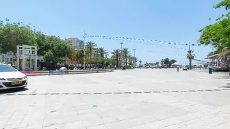 Center of Netanya with a lovely Beach Restaurants and Cafe everywhere up to down the Beach