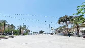 Center of Netanya with a lovely Beach Restaurants and Cafe everywhere up to down the Beach