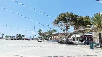 Center of Netanya with a lovely Beach Restaurants and Cafe everywhere up to down the Beach