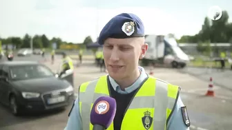 Snelweg A12 compleet afgezet voor grote grenscontrole