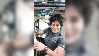 L'astronauta trentina, l'asciugamano nello spazio e TikTok