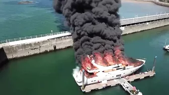 Huge ‘fireball’ rips through £6M super yacht as smoke clears popular beach