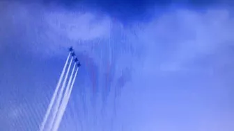 Blue Angels / Air Show 2022 at Jones Beach NY / F35 Raptor Going Super Sonic Over Jones Beach.