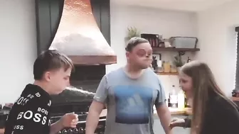 Hilarious Wrap-Slap With Water Challenge Great family game