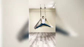 1️⃣4️⃣8️⃣空瑜串連 Aerial Yoga (依涵)