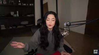 Valkyrae explains Why She CRIED After Getting YELLED at by Toast during their DRUNK Stream