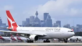 Australia's Qantas Airways Struggles to Cope With Air Travel Rebound