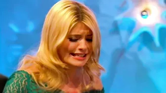 Holly Willoughby's NAUGHTIEST Innuendo On Celebrity Juice Has Ferne Cotton In HYSTERICS!