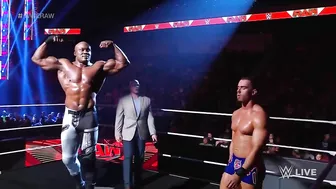 Theory attacks Bobby Lashley during a Pose-Down challenge: Raw, June 13, 2022