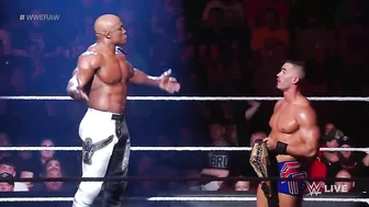 Theory attacks Bobby Lashley during a Pose-Down challenge: Raw, June 13, 2022