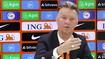 Van Gaal vermorzelt Driessen: 'We stoppen hiermee. Walgelijk!'