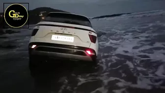 #shocking????????!! Car drowned in sea at Anjuna Beach, #Video by Local Activist Ramesh Bhovi.