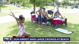 Chaos erupts at Chicago beach when police spot gun