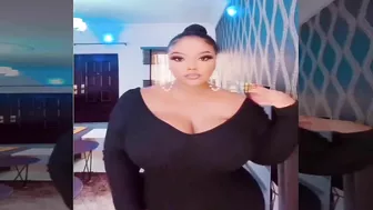 Winnie Leon - Plus Size model and Instagram Star from the United States