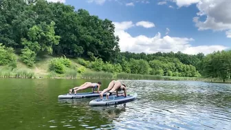 SUP Yoga Flexibility Art Performance