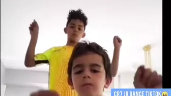 Cristiano Ronaldo doing Tiktok with Cristiano Ronaldo jr ????????