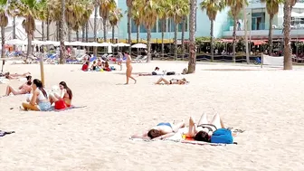 Barcelona beach walk / beach Sant Sebastia ????????????walking Spain best beaches