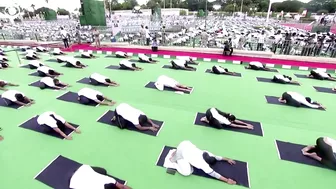 India's prime minister joins mass International Day of Yoga event