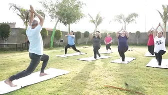 International Yoga Day 2022 - योग दिवस की अनंत शुभकामनाये | आओ साथ करे योग - और रहे निरोग |