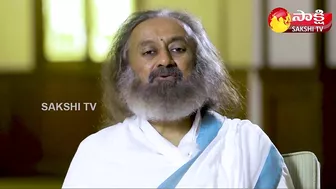 International Yoga Day 2022: Sri Sri Ravi Shankar About International Yoga Day 2022 | Sakshi TV